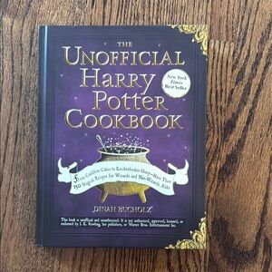 The Unofficial Harry Potter Cookbook – Magical Recipes for Wizards & Muggles!
